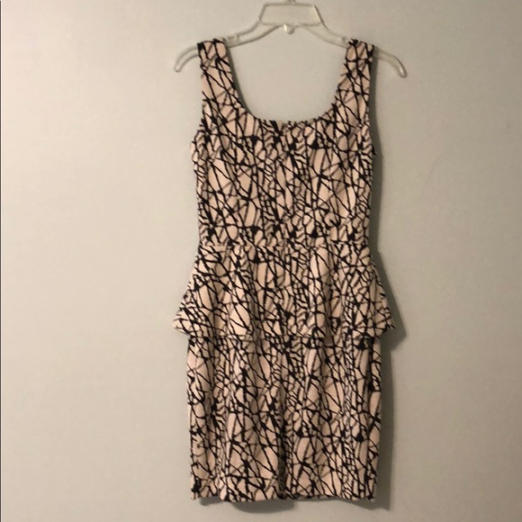 Bar lll Peplum Dress NWT - Picture 2 of 5